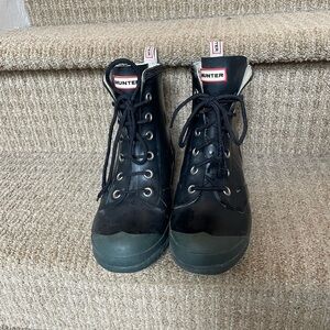 Hunter Black and Green Lace-Up Rain Boots